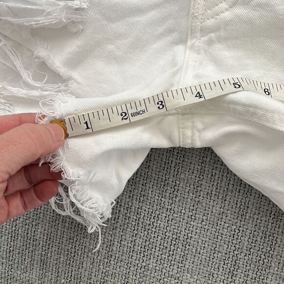 Free People Maggie Midrise Jean Shorts White Size 27 - Picture 6 of 9